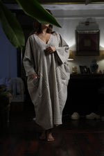 Load image into Gallery viewer, kaftan 1