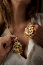 Load image into Gallery viewer, Kanti  ChandBali Earring
